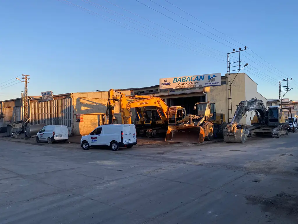 babacan iş makinaları gaziantep xcmg yetkili servisi yol yardım (1)